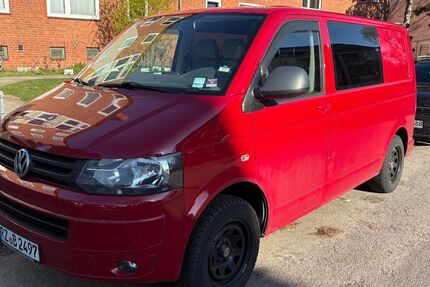 VW T5 Transporter 261.300 km 10.000 &euro; Lübeck 23562