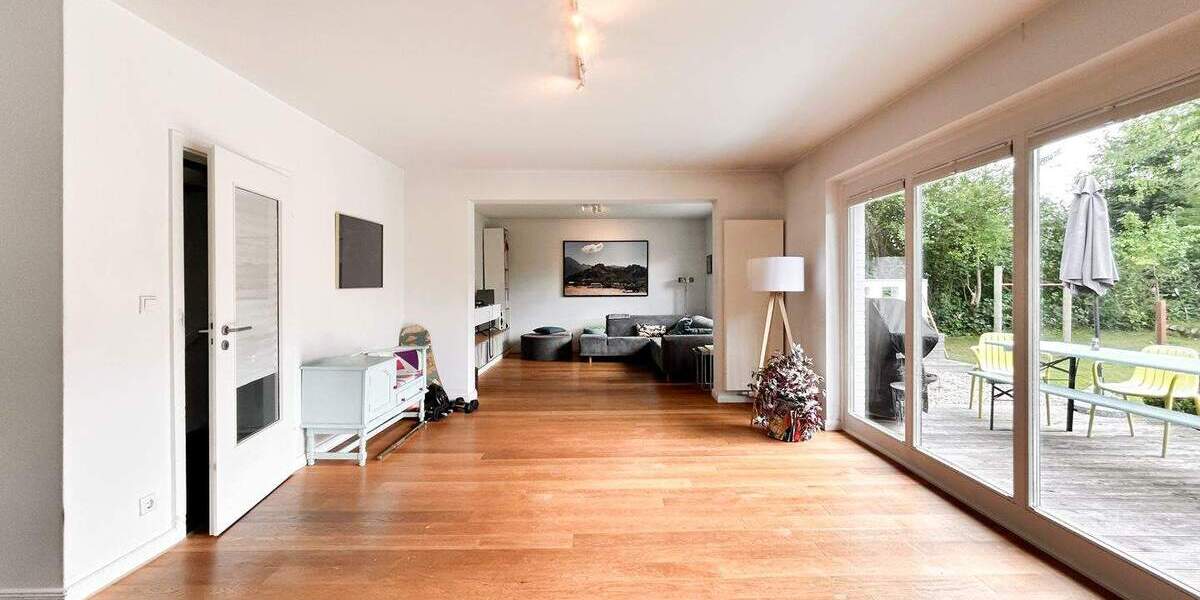 Befristet auf 6 Monate: Möbliertes Einfamilienhaus in begehrter Lage 5 zimmer