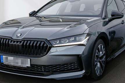 Skoda Superb 8.000 km 53.990 &euro; Lübeck 23560