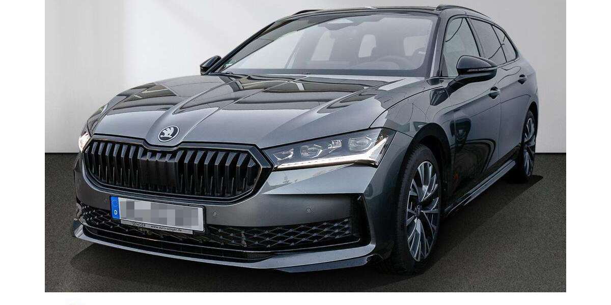 Skoda Superb 8.000 km 53.990 &euro; Lübeck 23560