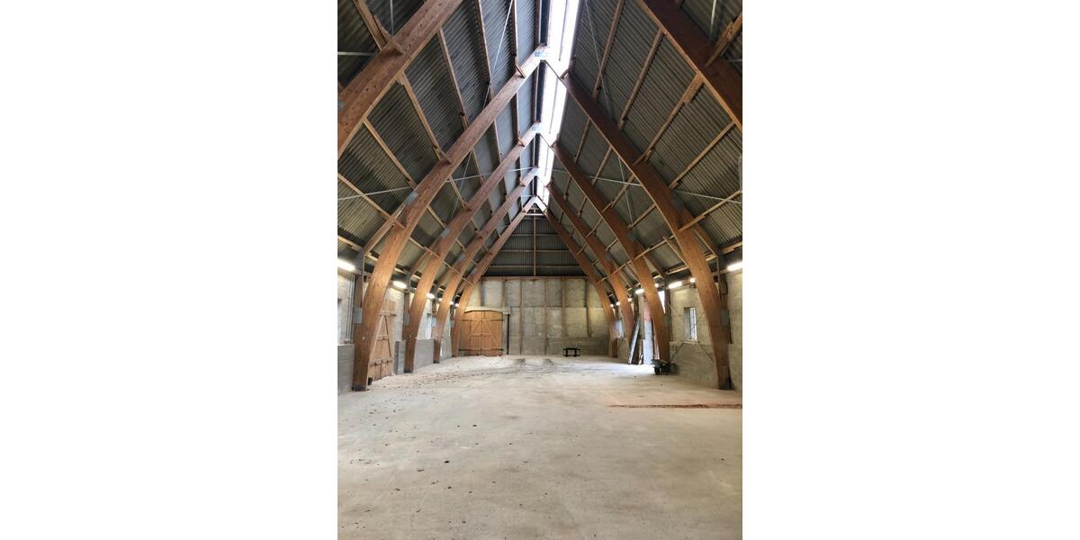 Flexible stützenfreie Halle in Holstein zimmer