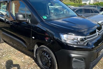 Citroen Berlingo 189.213 km 9.298 &euro; Ahrensbök 23623