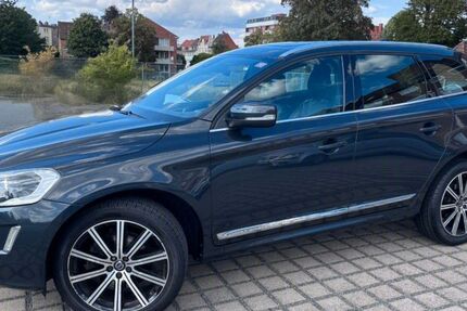 Volvo XC60 182.842 km 14.700 &euro; Lübeck 23562