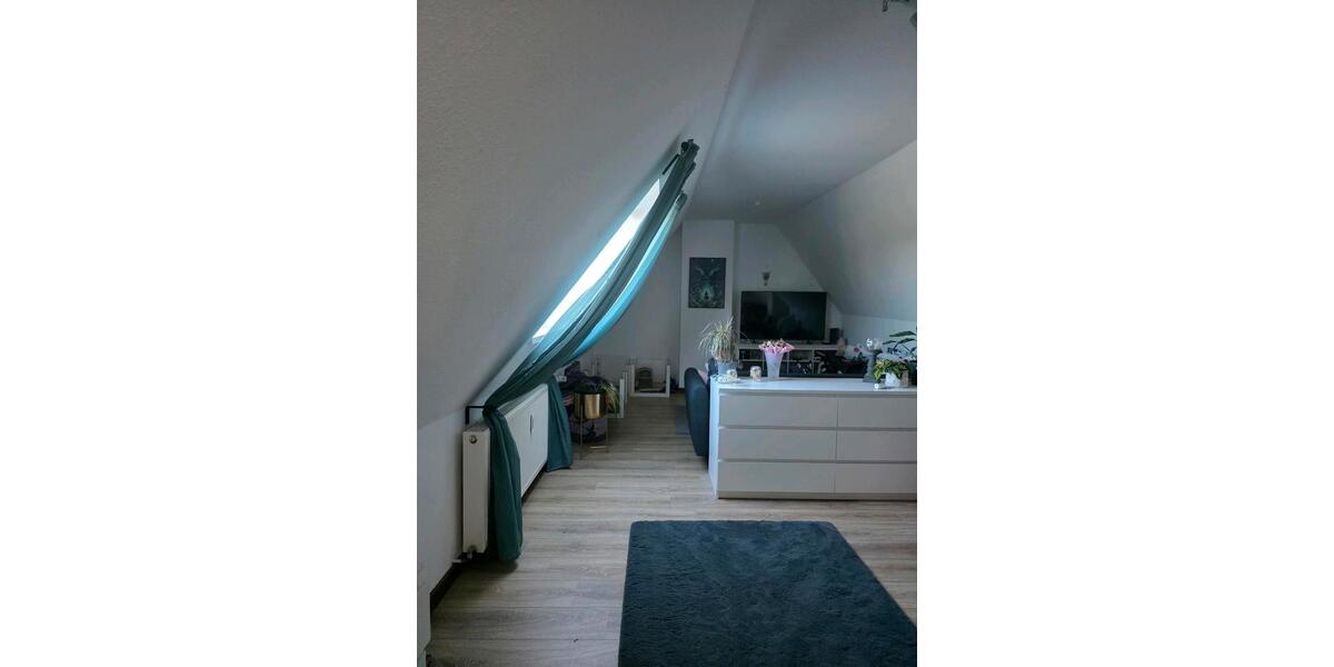 Dachgeschoßwohnung Lübeck Kücknitz - 2 Zimmer, 54 m&sup2;, 500&euro; | Angebot:26355483