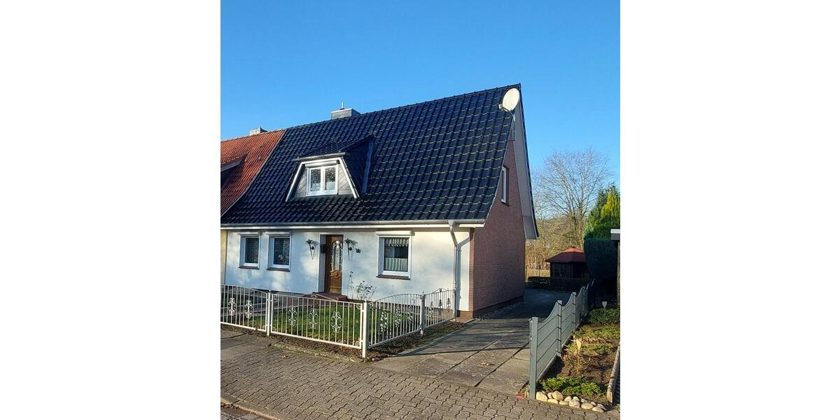 Reihenhaus Bad Segeberg - 4 Zimmer, 90 m&sup2;, 250.000&euro; | Angebot:25282738