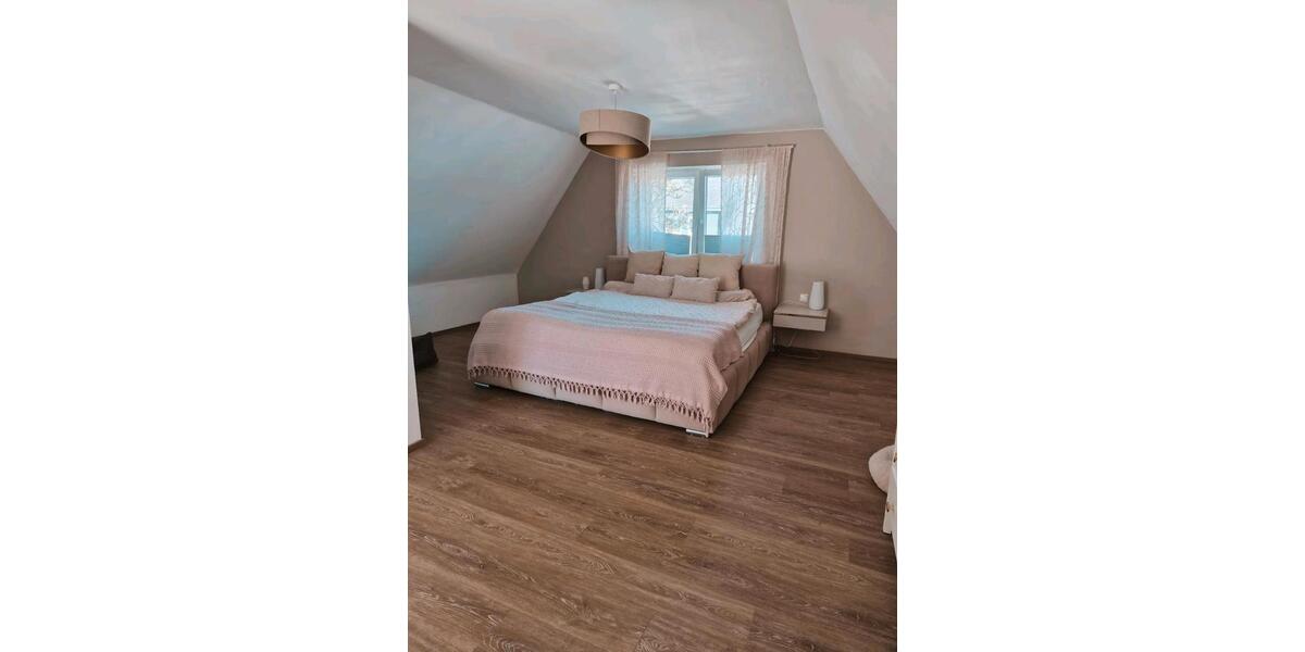 Doppelhaushälfte Lübeck Sankt Gertrud - 5 Zimmer, 130 m&sup2;, 300.000&euro; | Angebot:26884846