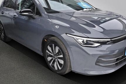 VW Golf 19.750 km 28.980 &euro; Lübeck 23560