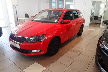Skoda Fabia 109.059 km 11.790 € Lübeck 23554