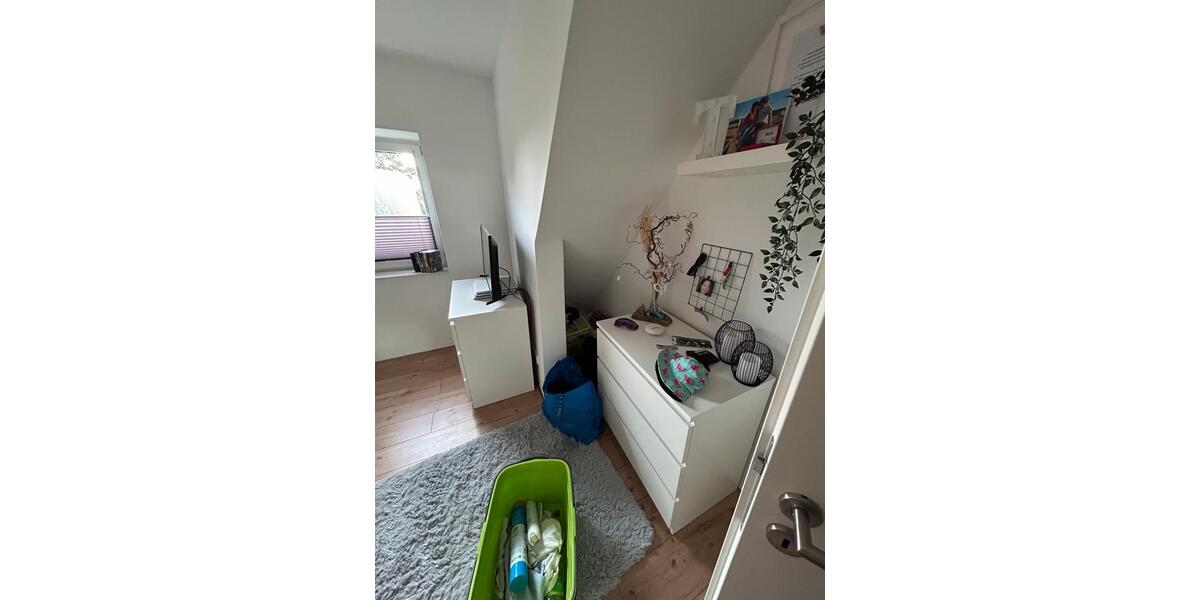 Einfamilienhaus Dassow - 6 Zimmer, 124 m&sup2;, 185.000&euro; | Angebot:26977230