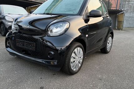 Smart ForTwo 15.800 km 10.790 &euro; Lübeck 23554