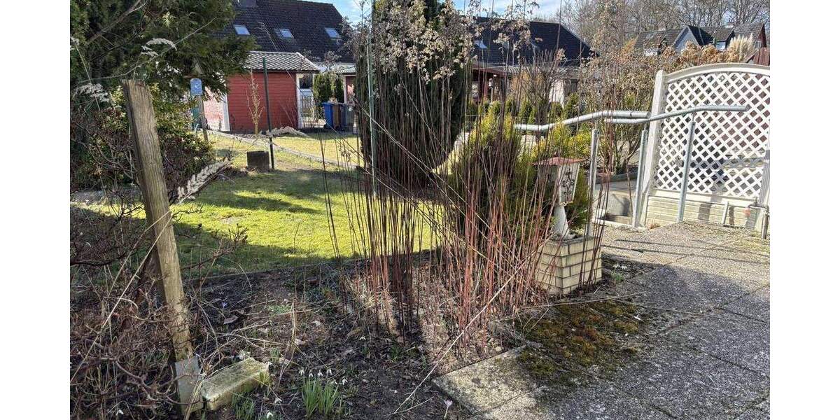 Reihenmittelhaus Lübeck Kücknitz - 4 Zimmer, 70 m&sup2;, 180.000&euro; | Angebot:25679922