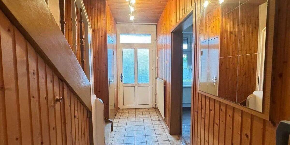 Reihenmittelhaus Lübeck Kücknitz - 3 Zimmer, 69 m&sup2;, 119.000&euro; | Angebot:25190505
