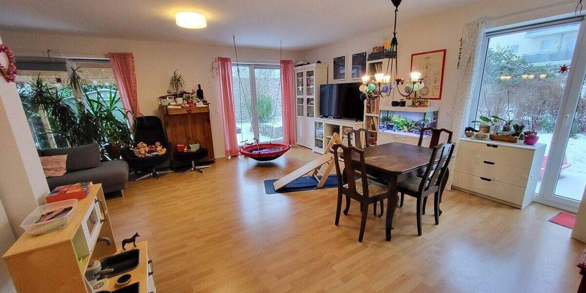 Doppelhaushälfte Lübeck St. Jürgen - 4 Zimmer, 111 m&sup2;, 1.400&euro; | Angebot:24777169