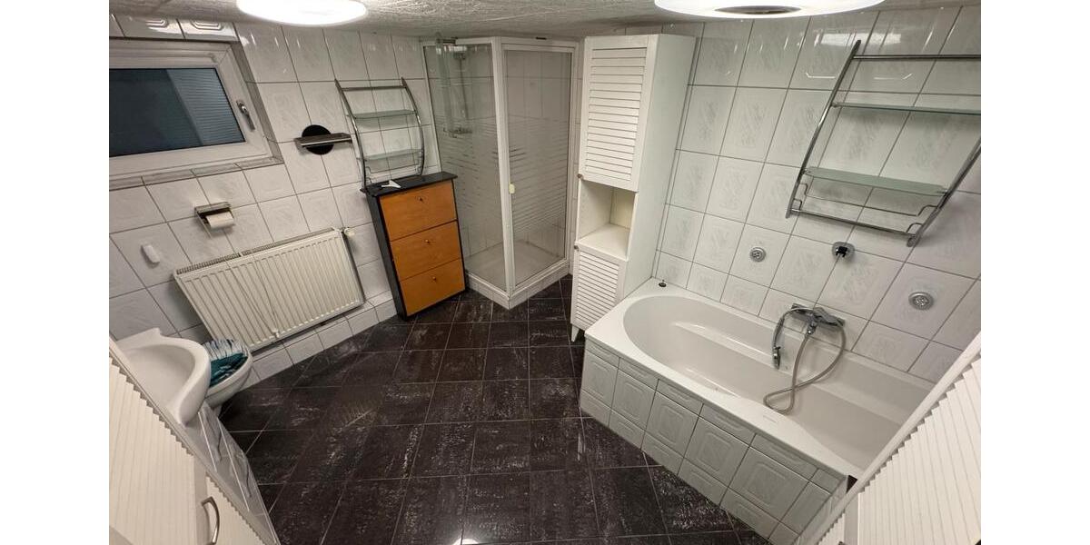 Reihenhaus Lübeck Kücknitz - 4 Zimmer, 73 m&sup2;, 150.000&euro; | Angebot:27182554