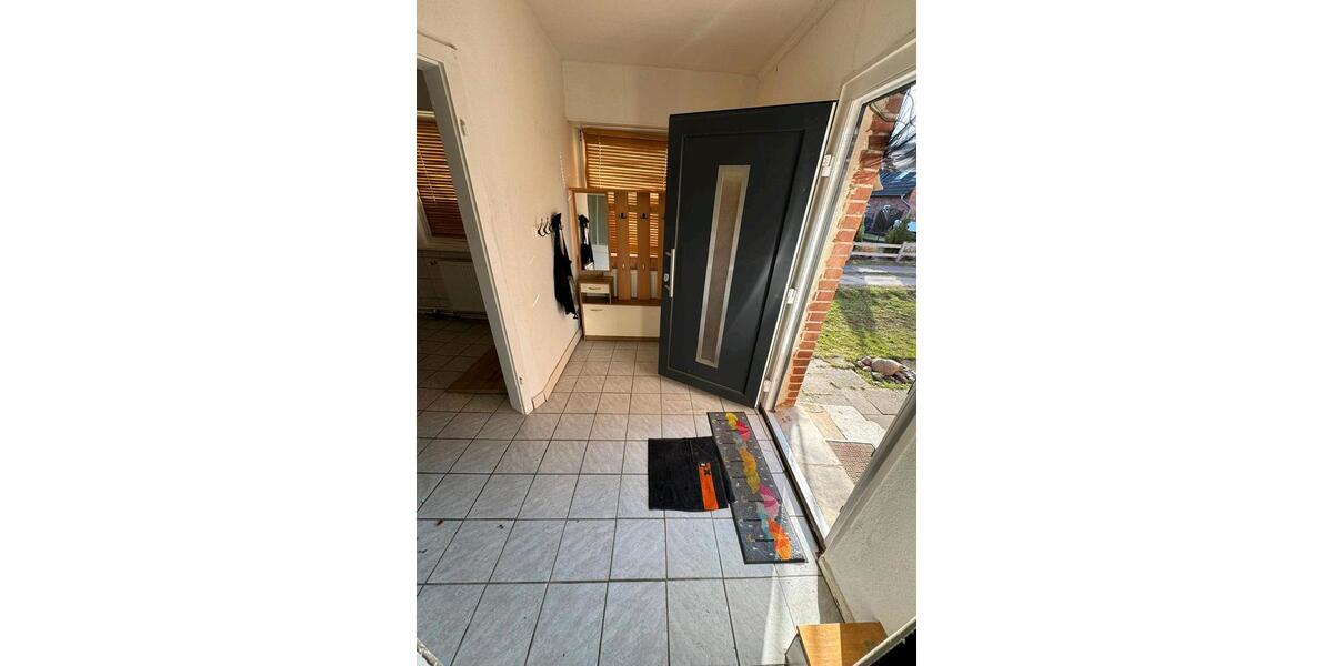 Erdgeschoßwohnung Lüdersdorf - 3 Zimmer, 89 m&sup2;, 950&euro; | Angebot:25406937