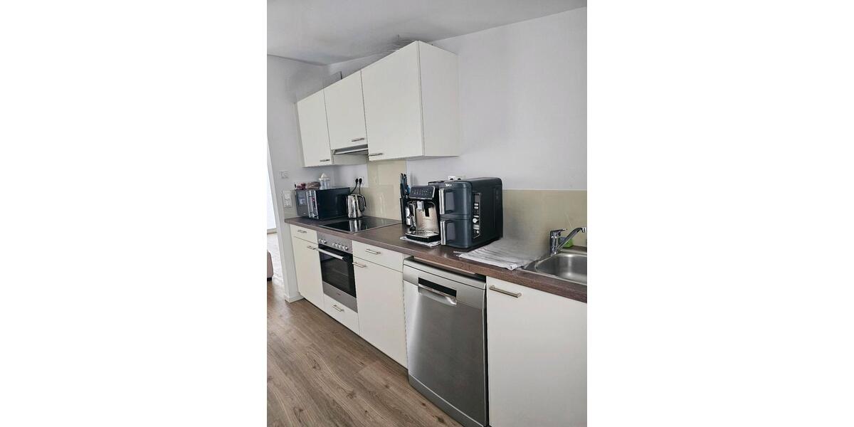 Dachgeschoßwohnung Lübeck Sankt Lorenz Nord - 2 Zimmer, 63 m&sup2;, 750&euro; | Angebot:26305566