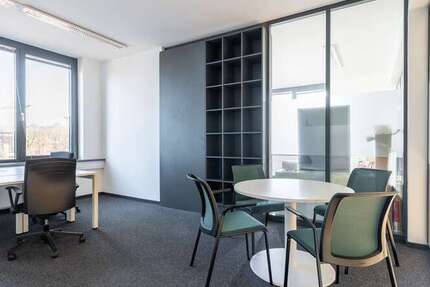 Büro in Lübeck 229 € 8 m²