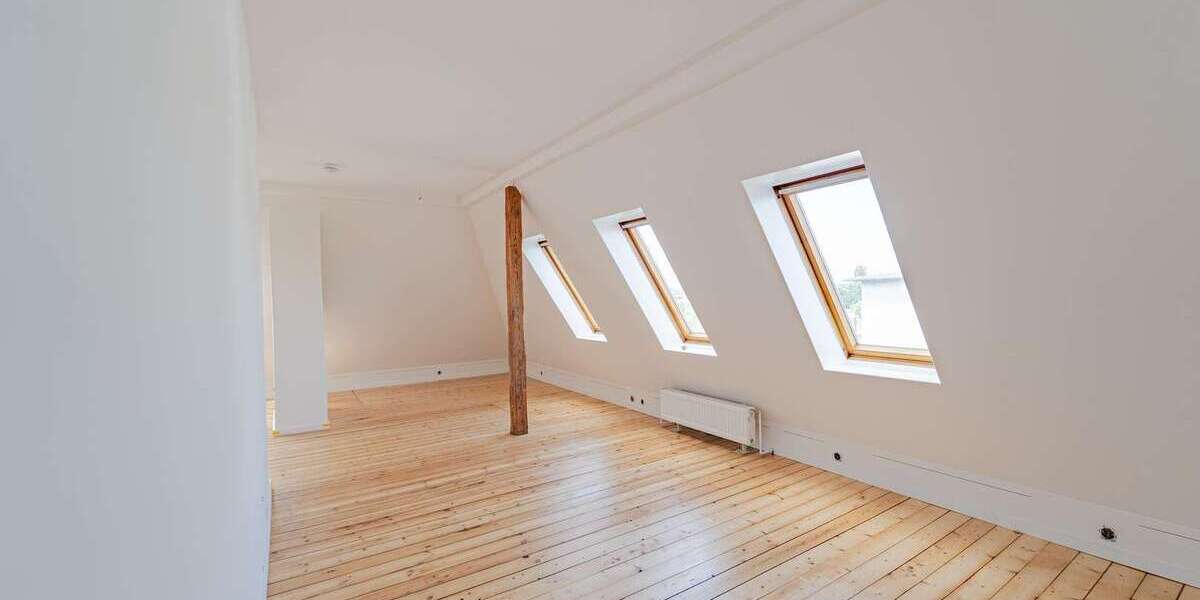 Etagenwohnung Lübeck Sankt Lorenz Nord - 3.5 Zimmer, 110 m&sup2;, 299.000&euro; | Angebot:27514577
