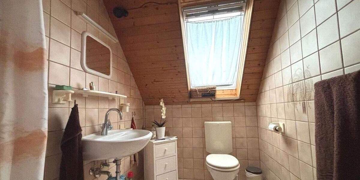 Einfamilienhaus Elmenhorst - 5 Zimmer, 161 m&sup2;, 449.000&euro; | Angebot:25674358