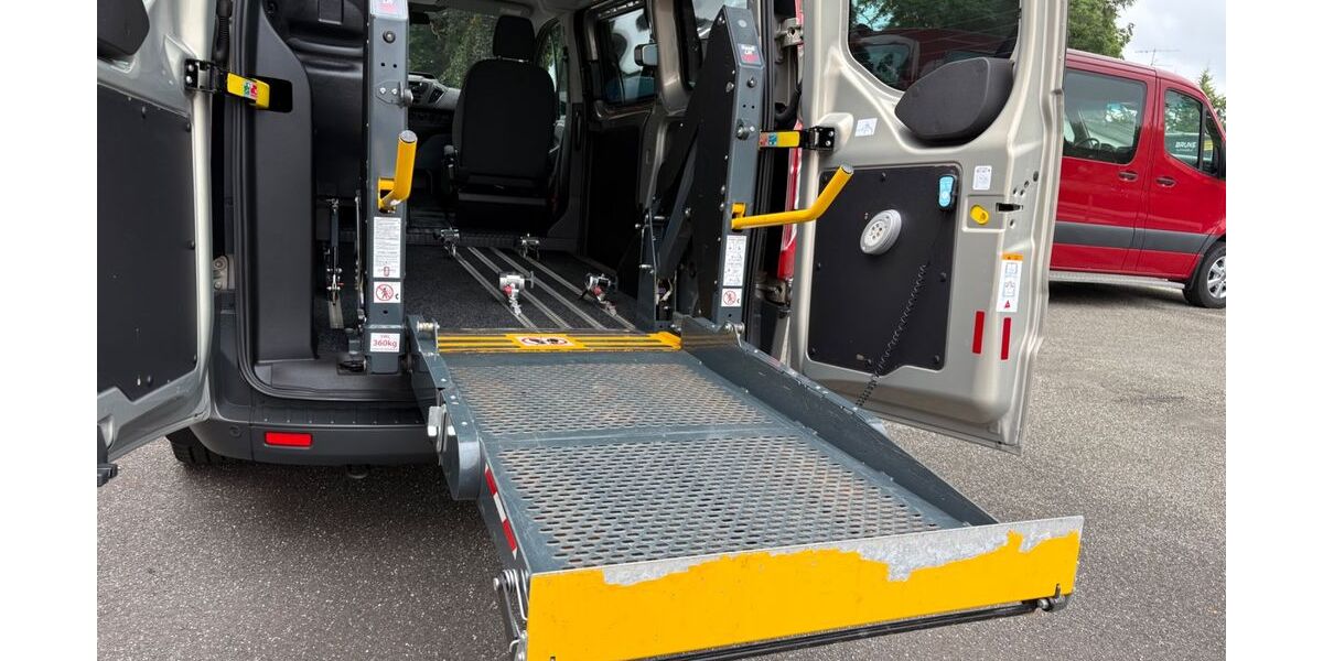 Ford Transit 119.000 km 19.990 € Lübeck 23560