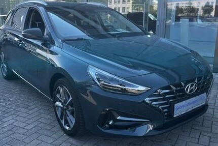 Hyundai i30 47.262 km 16.480 &euro; Lübeck 23562