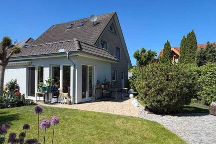 Haus Groß Sarau - 6 Zimmer, 200 m&sup2;, 788.000&euro; | Angebot:26835521