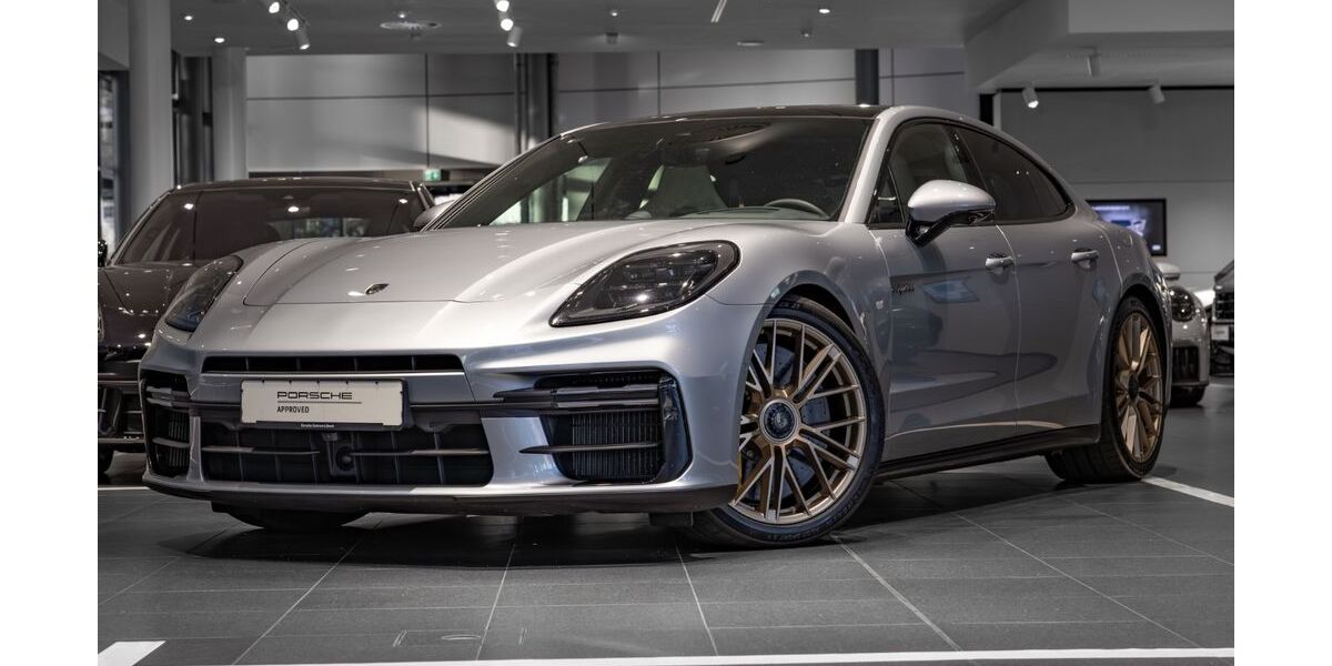 Porsche Panamera 17.320 km 202.572 &euro; Lübeck 23560