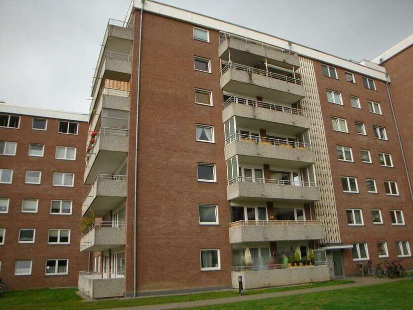 Wohnung zum Kaufen in Lübeck-St. Jürgen 149.000 € 103 m²