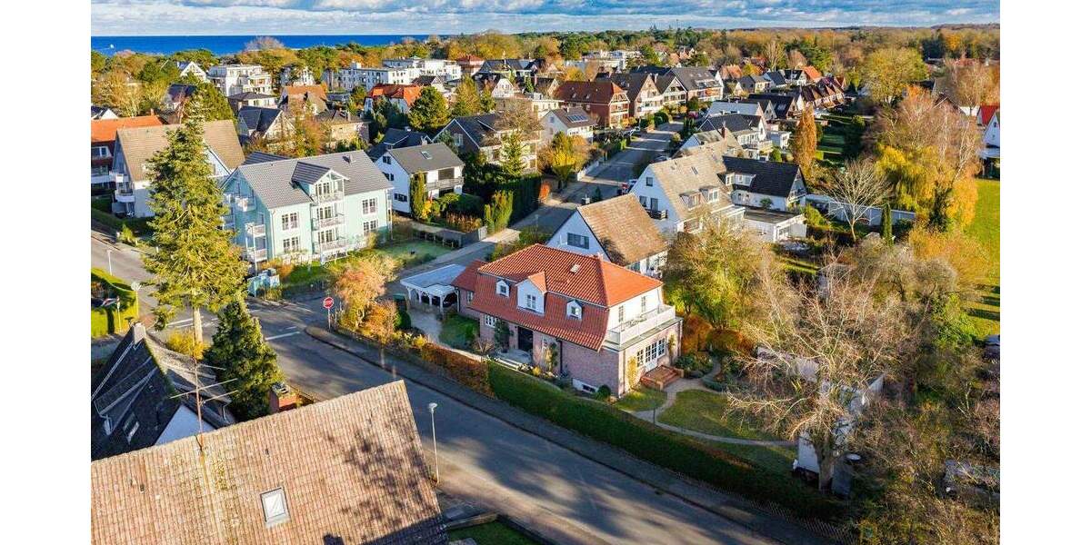 Einfamilienhaus Timmendorfer Strand - 6 Zimmer, 220 m&sup2;, 3.600&euro; | Angebot:25389855