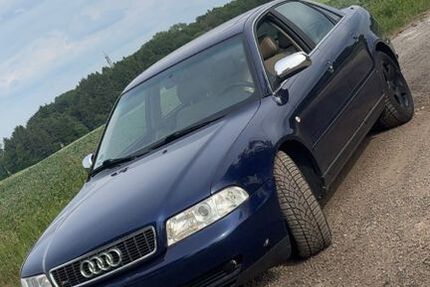 Audi A4 264.000 km 1.600 &euro; Pronstorf 23820