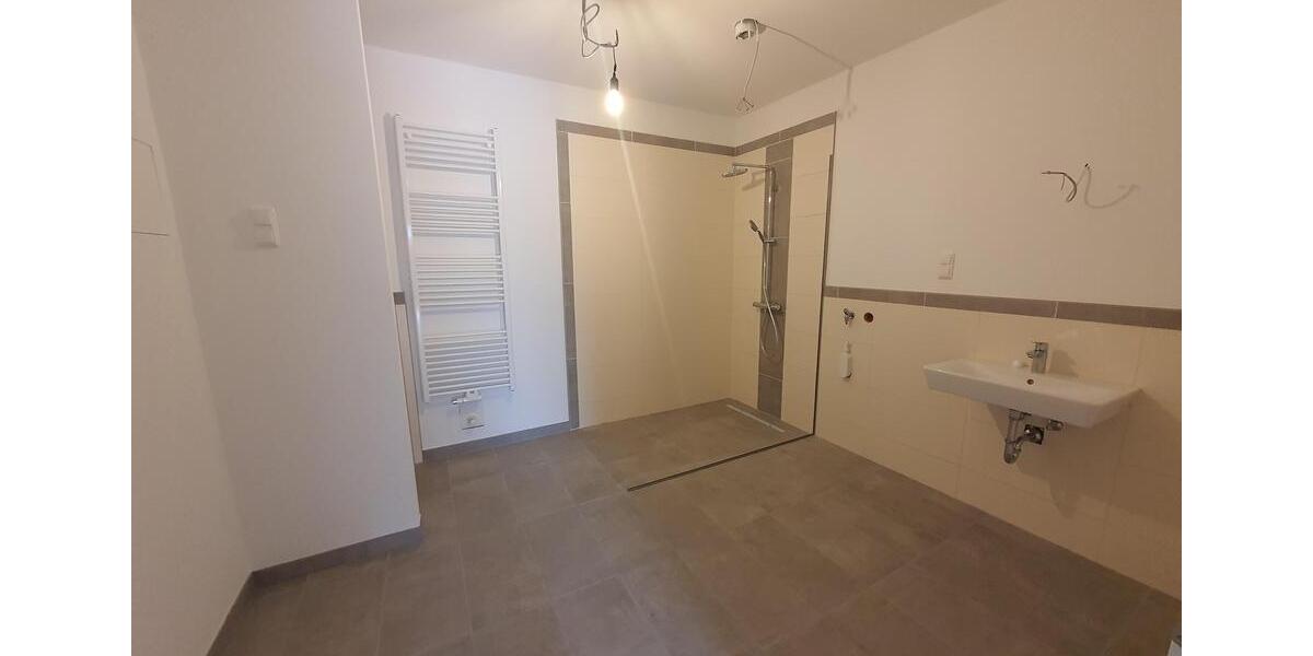 Etagenwohnung Nusse - 3 Zimmer, 92 m&sup2;, 1.070&euro; | Angebot:24491286
