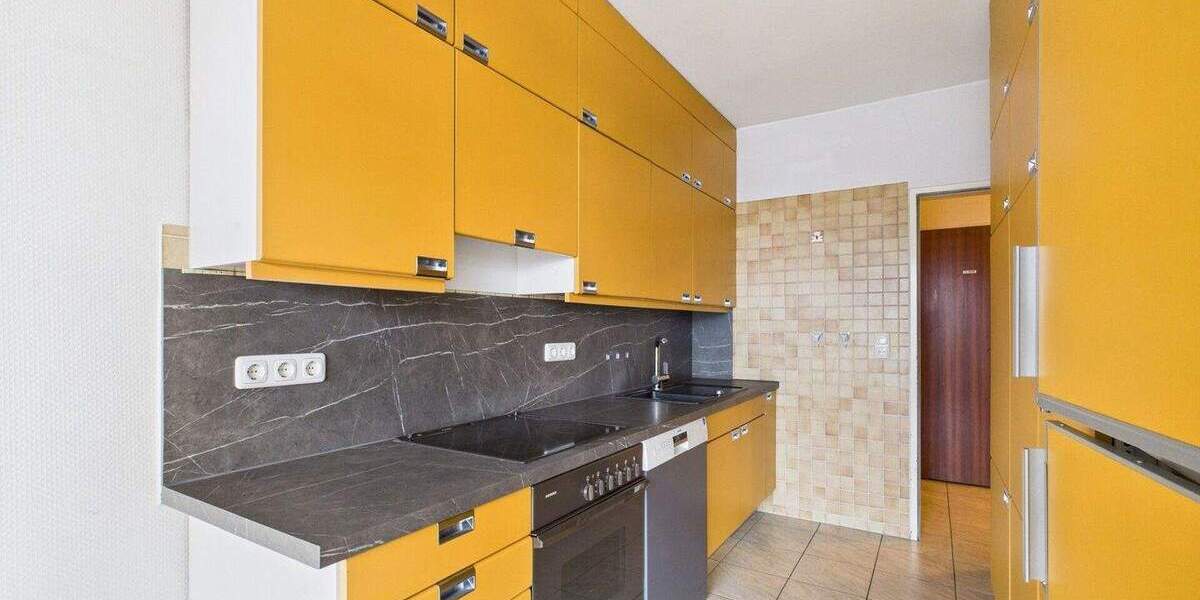 Wohnen Stadtrand Lübeck: Licht, Platz & Komfort in Groß Grönau mit XXL-Balkon & Tiefgarage 3 zimmer