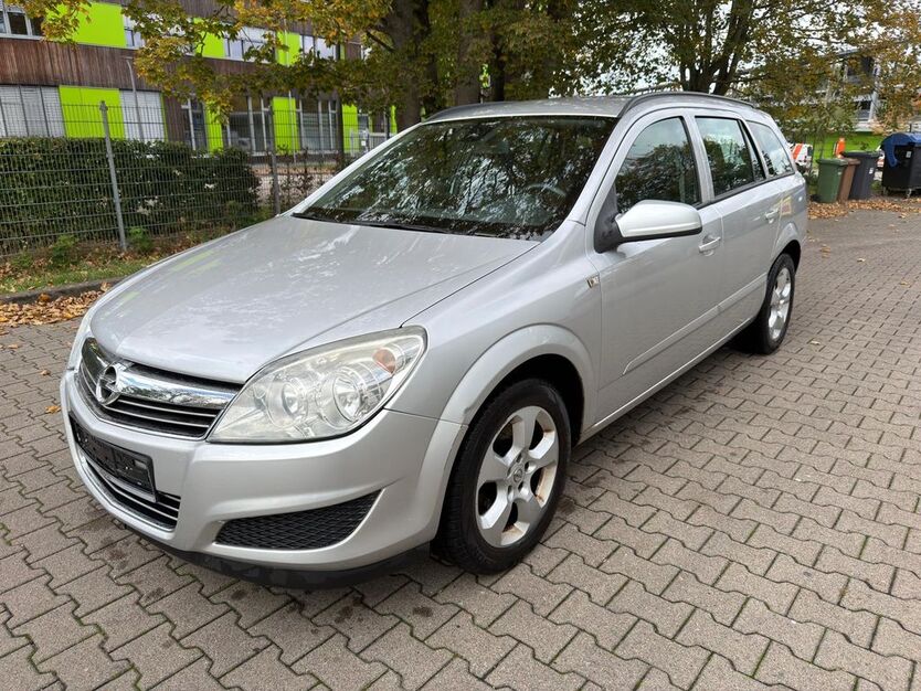Opel Astra 229.000 km 1.999 € Lübeck 23560