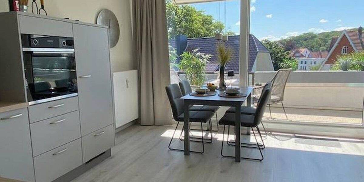Etagenwohnung Lübeck-Travemünde Travemünde - 2 Zimmer, 55 m&sup2;, 880&euro; | Angebot:26885016
